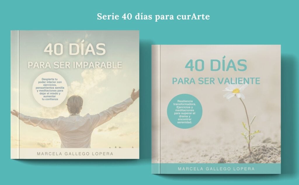 Dos portadas de libros sobre un fondo verde azulado. Primer libro: un hombre con los brazos extendidos bajo un cielo nublado, que simboliza la transformación personal. Segundo libro: una margarita que crece en un terreno arenoso, que insinúa el éxito. Ambos libros se titulan "40 Días" de Marcela Gallego Lopera.